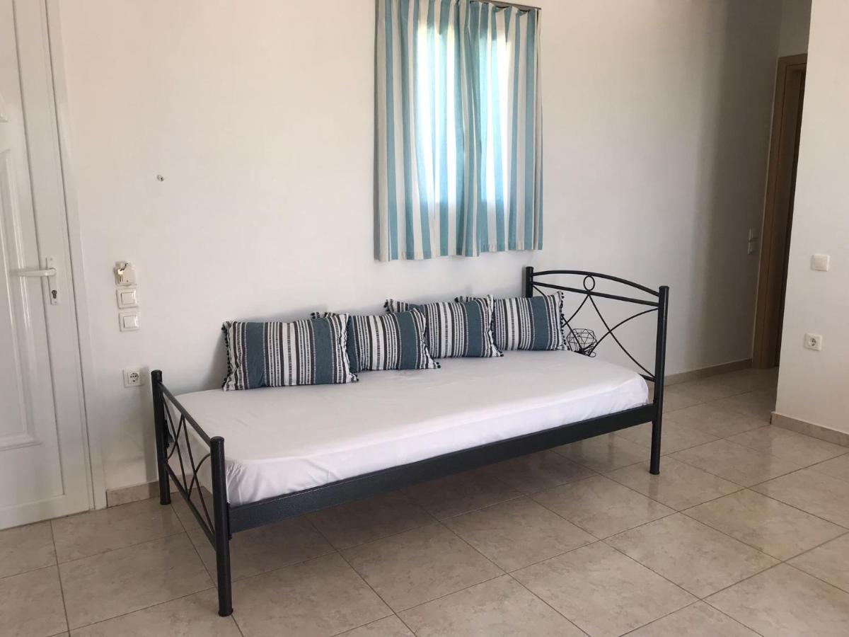 Retreat Apartments In Drosia - Apartment For 3 Makris Gialos  Eksteriør bilde